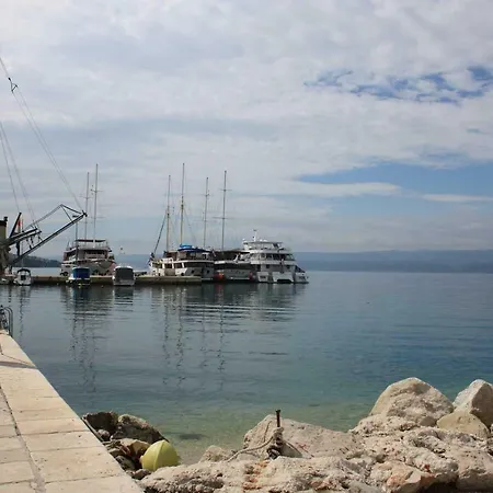Daire Sandy Beach Omiš